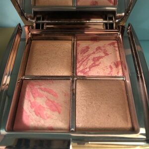 Hourglass Golden Rose Edit Palette